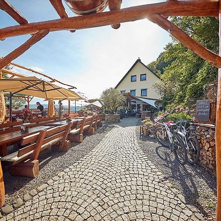 Onkel Toms Huette, Weingut Friedhelm Lenz Hotel Bullay Exterior foto